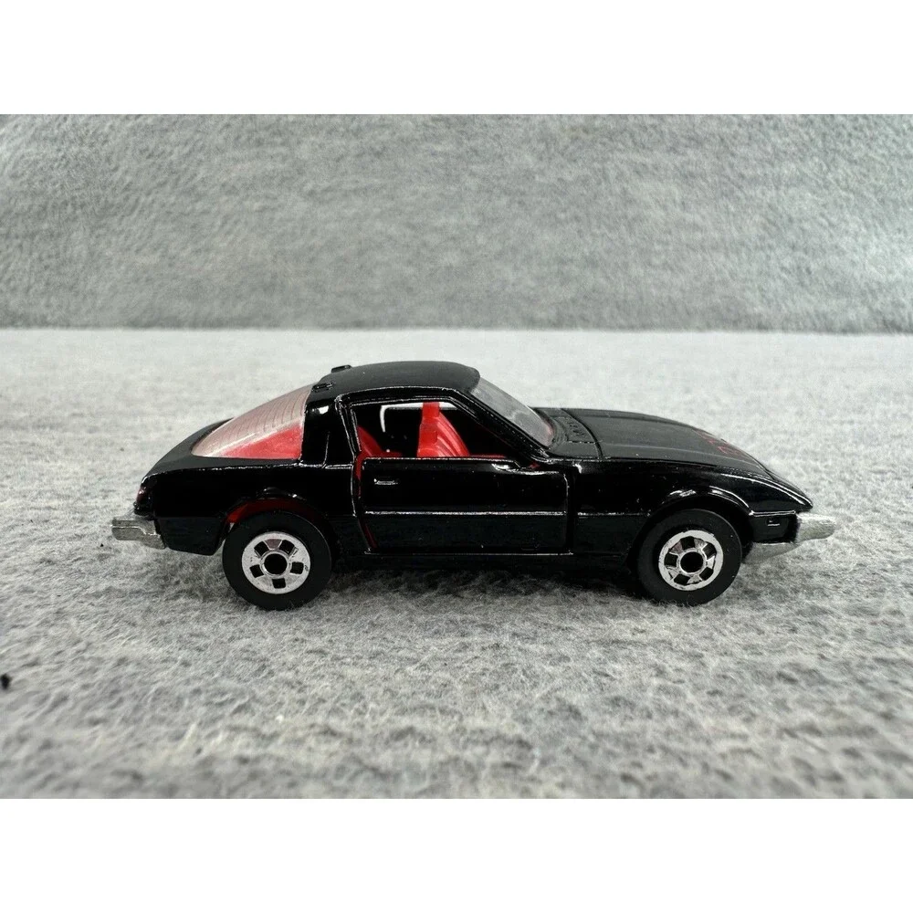 ROAD CHAMPS Die Cast #41 Mazda RX7 Black Car T5